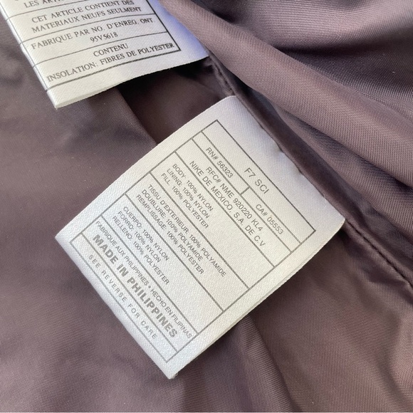 Vintage 90's Nike Navy Blue Puffer Vest | Size XL - Picture 6 of 10